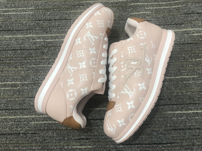 Men  L*ouis V*uitton Top Sneakers