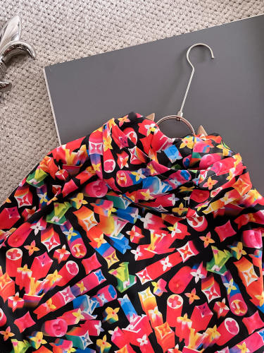 L*ouis V*uitton Top Quality