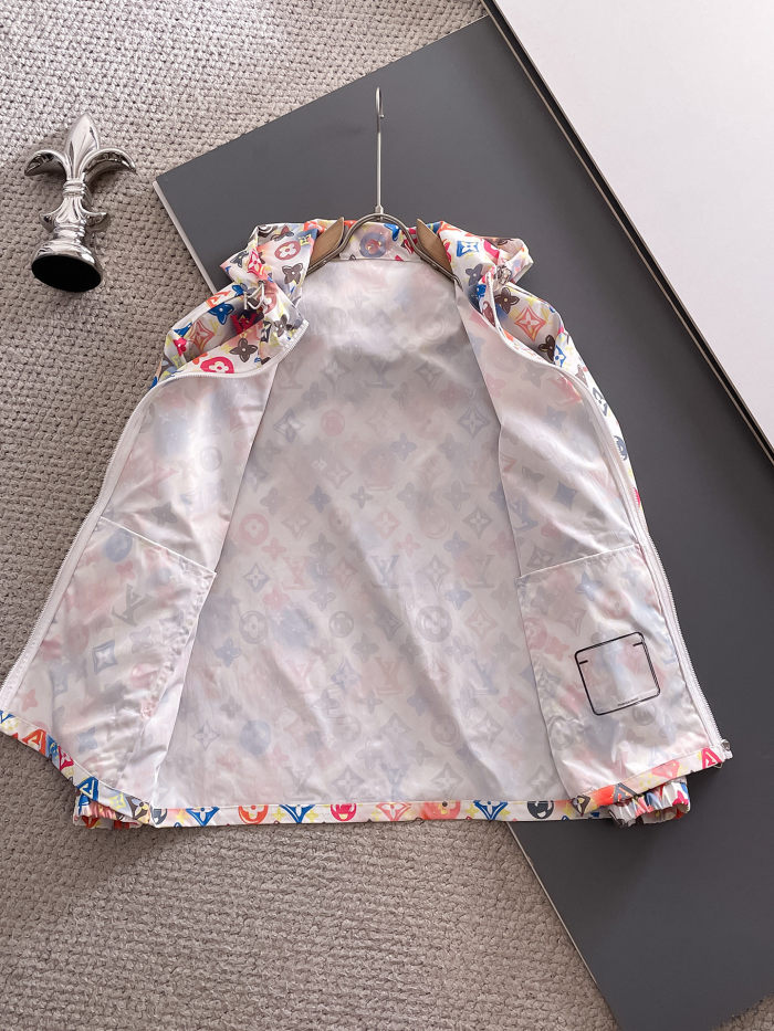 L*ouis V*uitton Top Quality