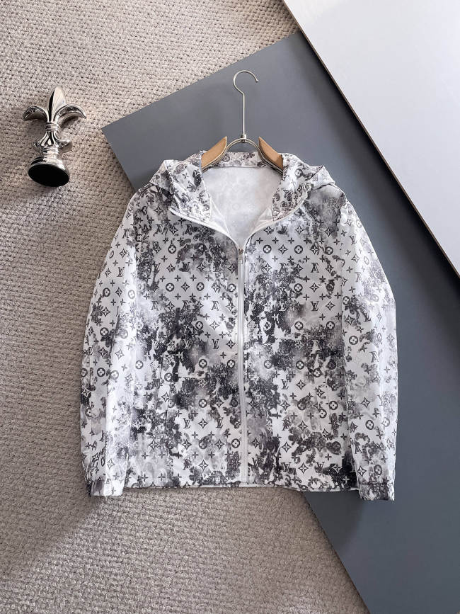 L*ouis V*uitton Top Quality