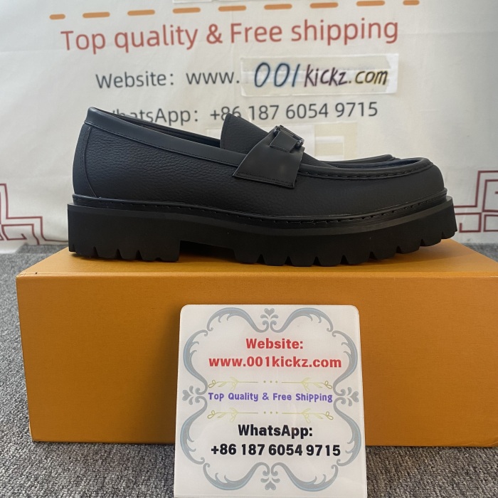 Men L*ouis V*uitton Top Quality  loafers