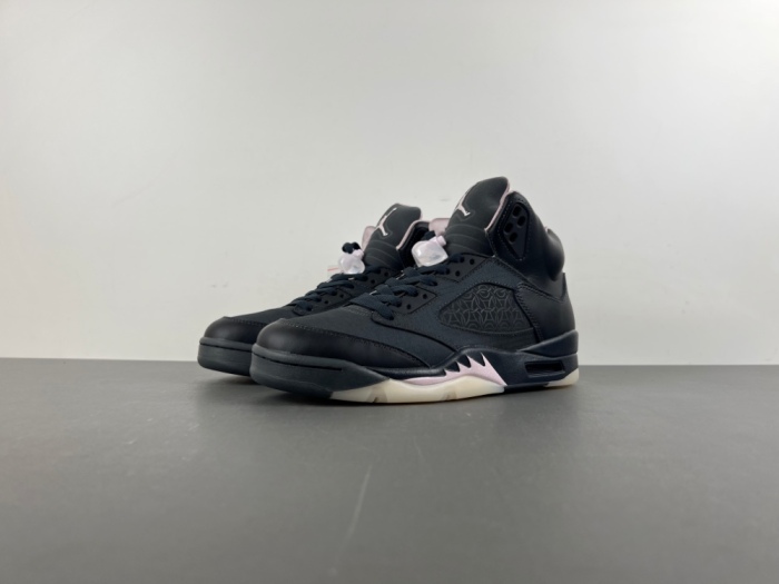 PSG x A*ir J*ordan 5 “Off Noir”  HQ3004-001