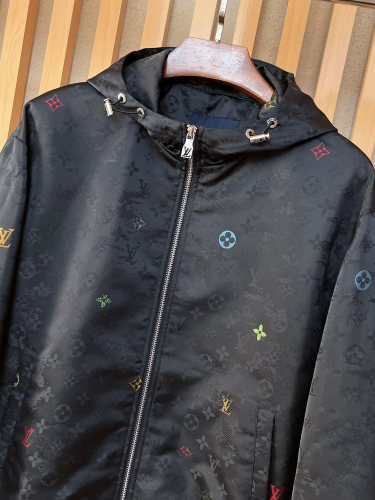 L*ouis V*uitton Top Quality