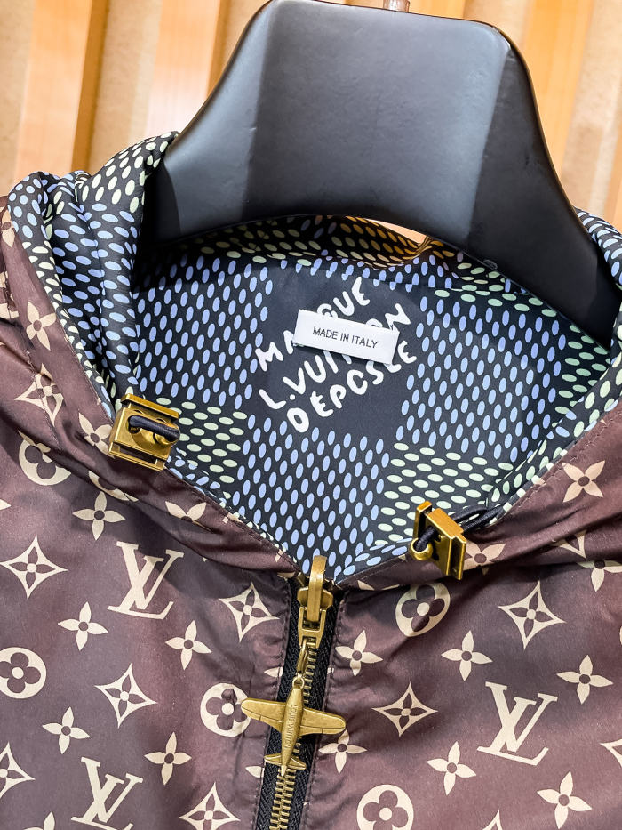 L*ouis V*uitton Top Quality