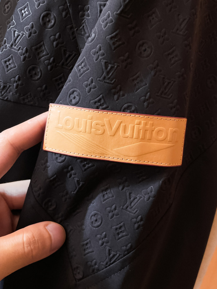 L*ouis V*uitton Top Quality