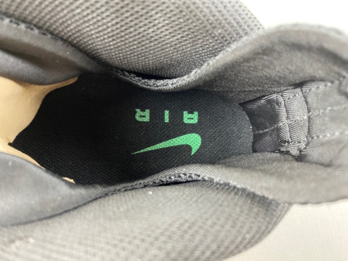 N*ike A*ir F*oamposite  Pro “Pine Green”