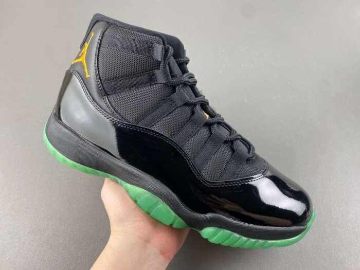 Air Jordan 11  CT8012-037