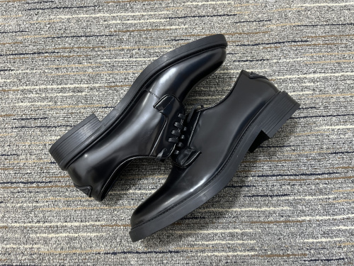 Men  P*rada Top Sneaker