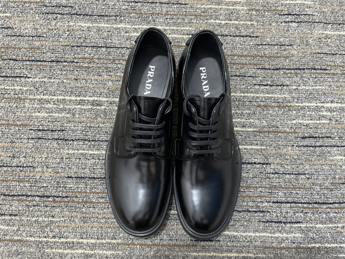 Men  P*rada Top Sneaker