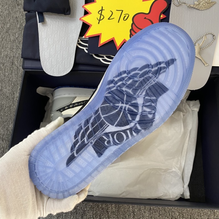 Air Jordan 1 Retro Low D*ior