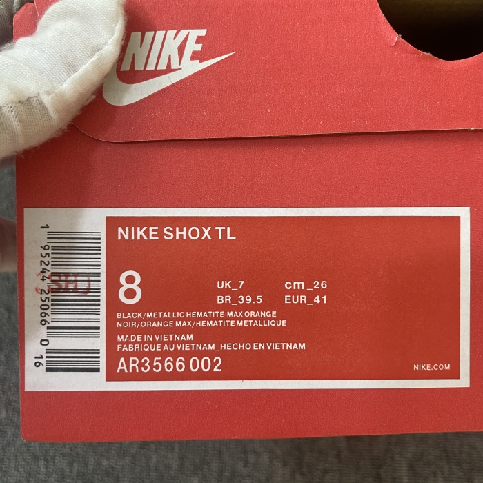 N*ike SHOX TL  AR3566 002