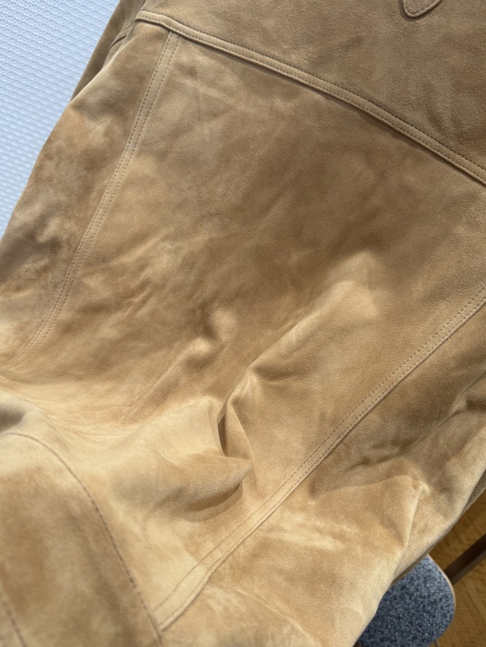 L*ouis V*uitton Top Quality