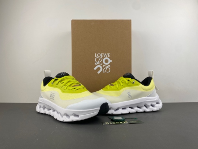 L*oewe Top Sneaker