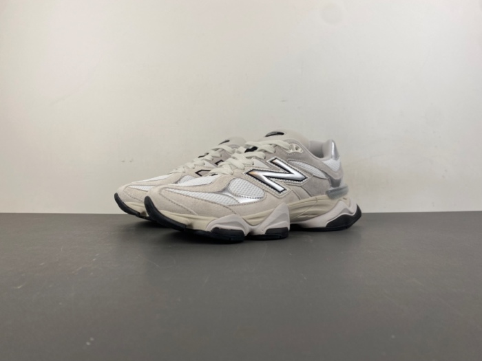 N*ew B*alance  U9060JRB