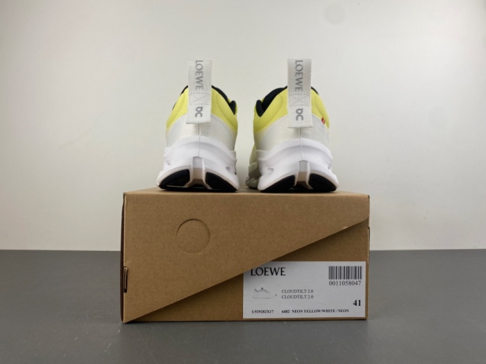 L*oewe Top Sneaker