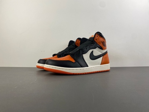 A*ir J*ordan 1 High OG “Shattered Backboard”   DZ5485-008