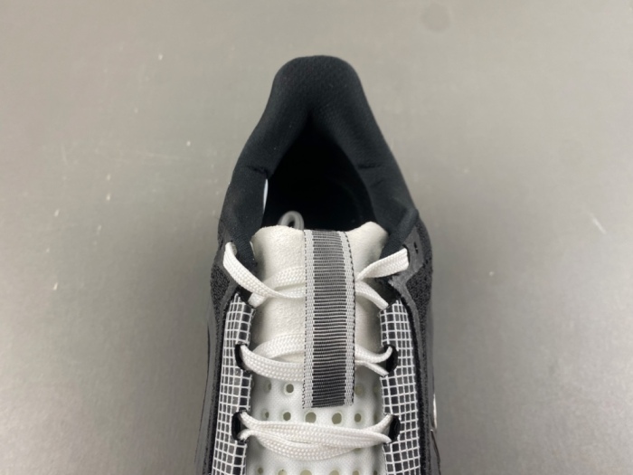N*ike  Pegasus Premium   IH4369-001