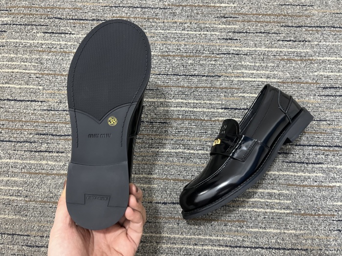 Women M*iu M*iul Top Loafer