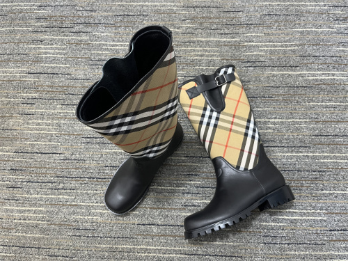 Women  B*urberry Top Boots