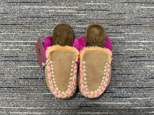 Women MOU Top Sandals