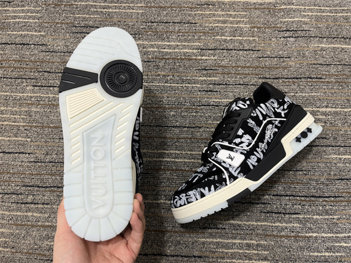 Men  L*ouis V*uitton Top Quality Sneakers