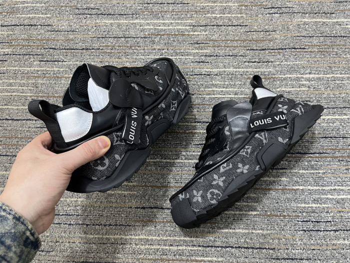 Men  L*ouis V*uitton Top Quality Sneakers
