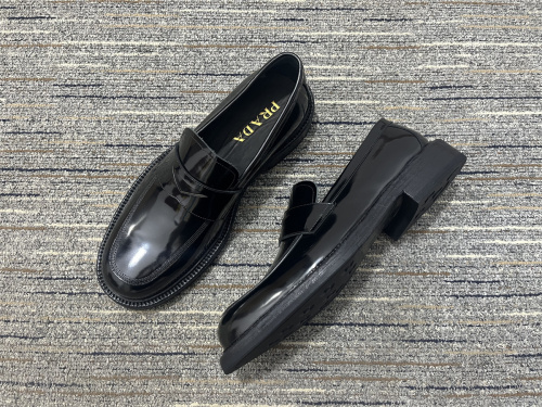 Men  P*rada Top Sneaker