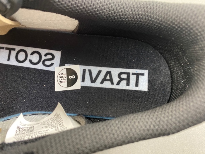 T*ravis S*cott x A*ir Jor*dan   DZ4137-700