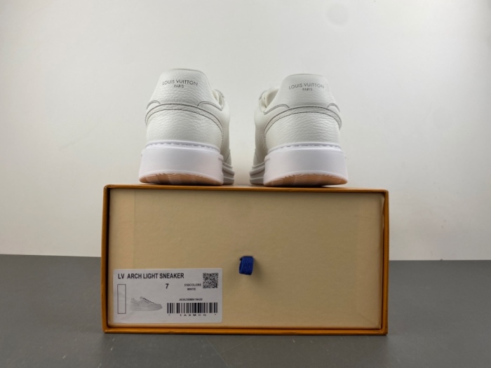 Men  L*ouis V*uitton Top Quality  sneaker