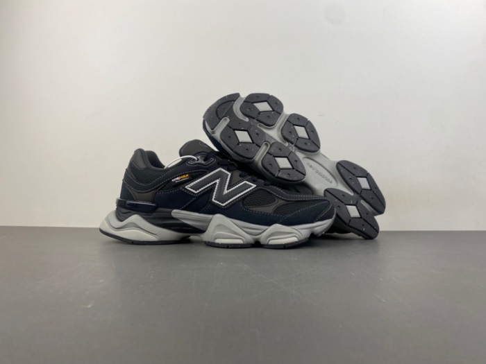 N*ew B*alance  U9060ORA