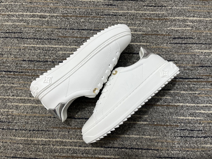 Women L*ouis V*uitton Top Quality sneakers