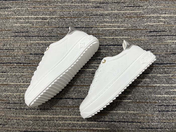 Women L*ouis V*uitton Top Quality sneakers
