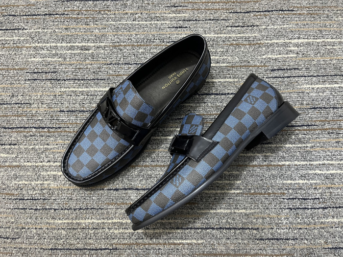 Men L*ouis V*uitton Top Quality  loafers
