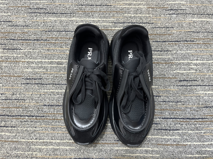 Men  P*rada Top Sneaker