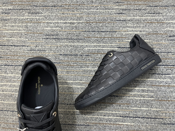 Men  L*ouis V*uitton Top Quality  sneaker