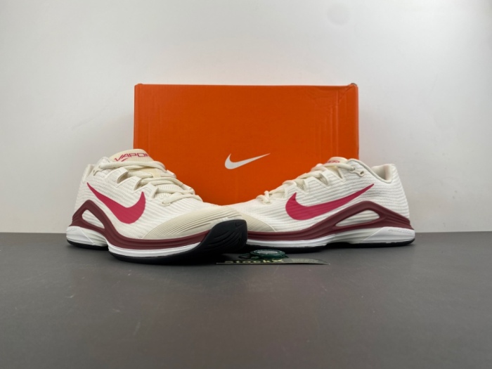N*ike ZOOM  V*apor 12 HC  FV5554 104