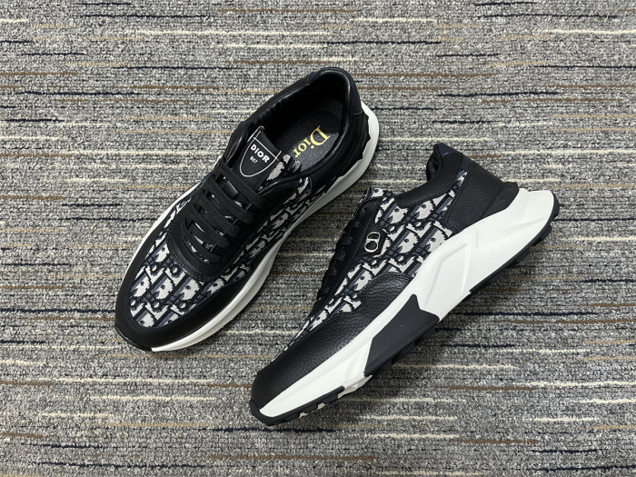 Men  D*ior Top Quality Sneakers