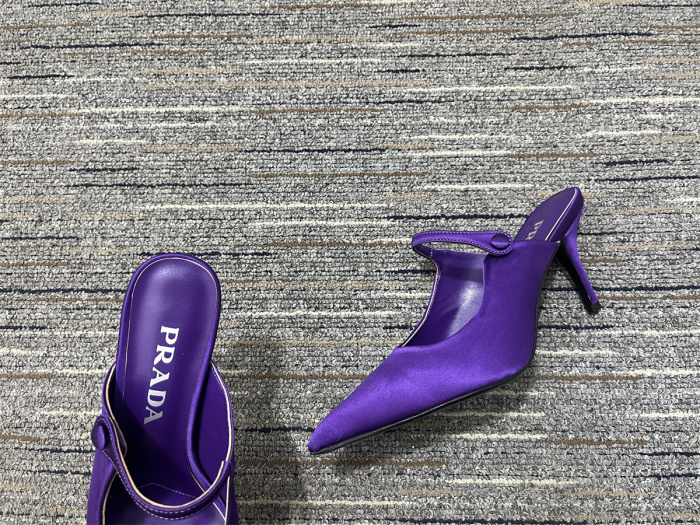 Women P*rada Top Quality Sandals