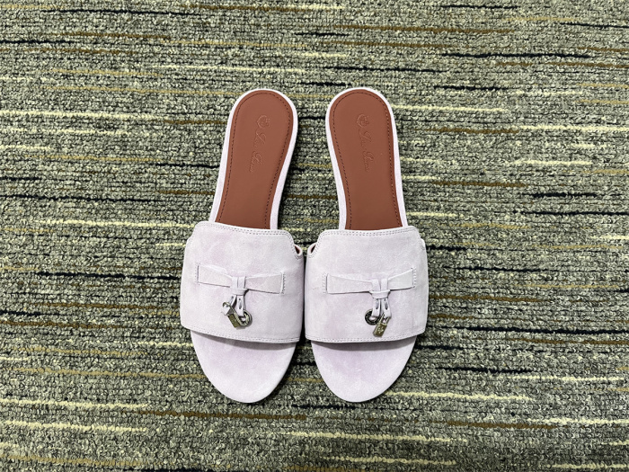Women L*oro P*iana Top Slippers