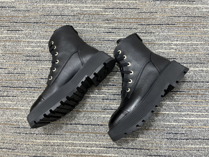 Women C*hanel Top Quality Sneakers