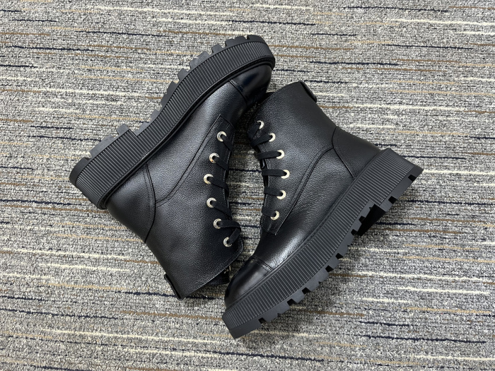 Women C*hanel Top Quality Sneakers