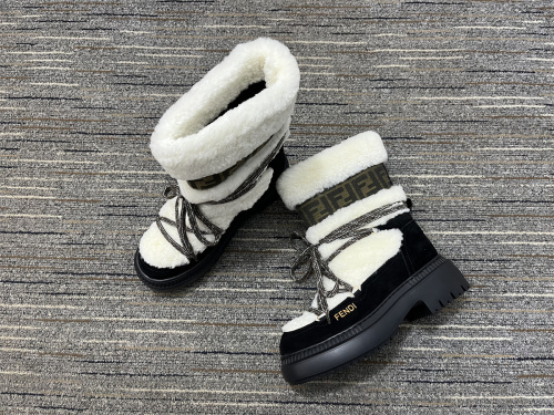 Women   F*endi Top  Quality Boot