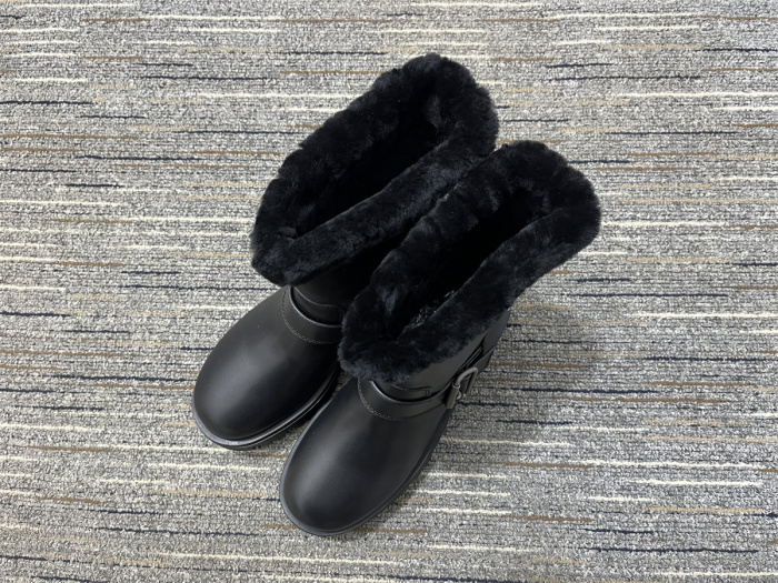 Women P*rada  Boot