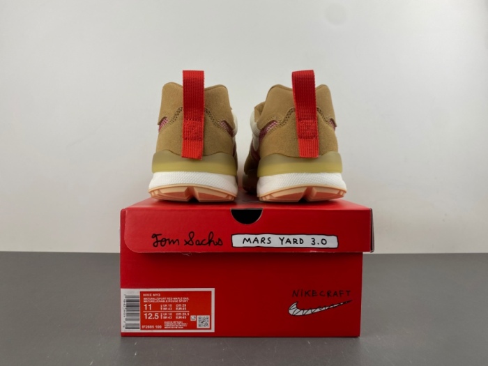 Tom Sachs x N*ike Craft Mars Yard 3.0 IF2885-100