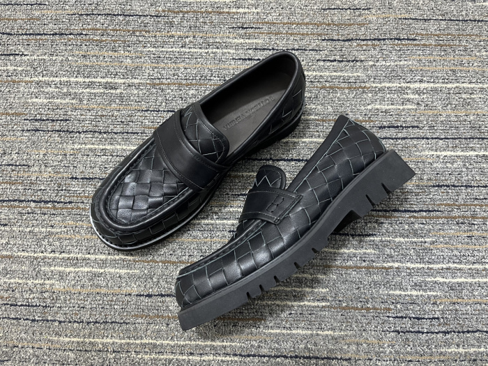 Men  B*ottega V*eneta Top Sneakers