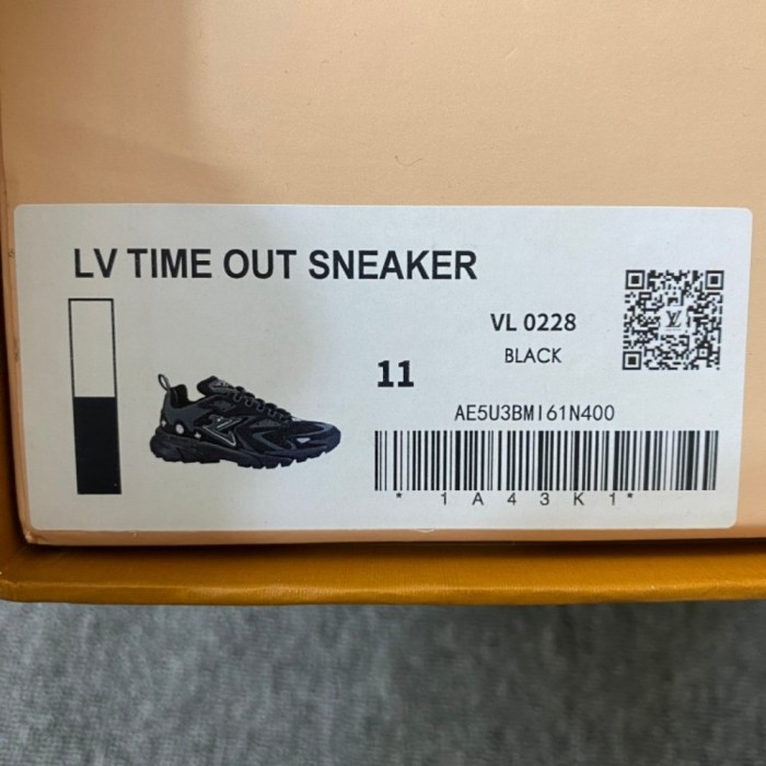 Men L*ouis V*uitton Top Sneakers