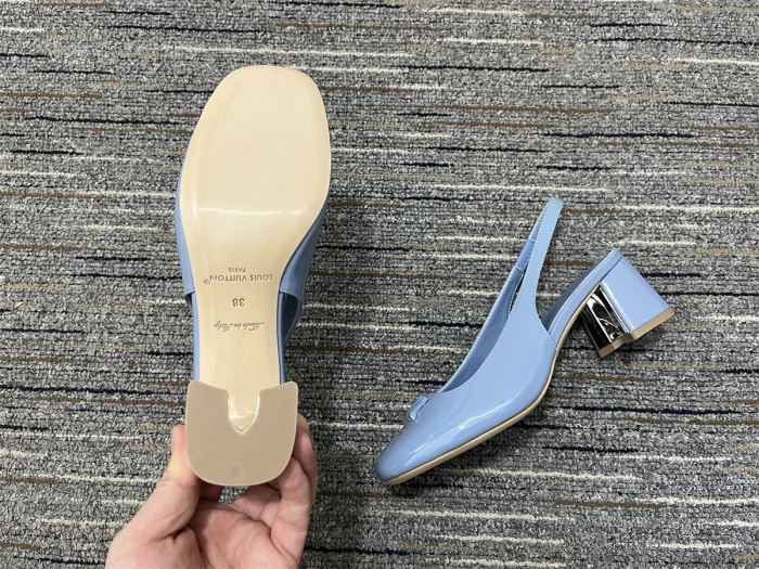 Women L*ouis V*uitton Top Quality Sandals