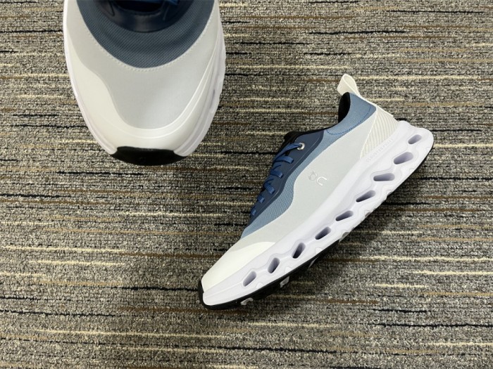 L*oewe Top Sneaker