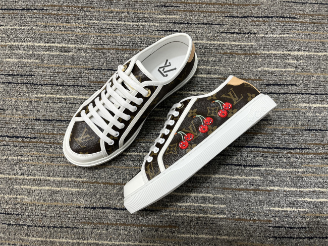 Women L*ouis V*uitton Top Quality sneakers