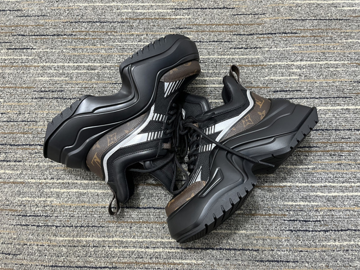Women L*ouis V*uitton Top Quality Sneaker